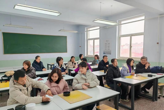 怀安幼儿师范职教中心户外活动场地