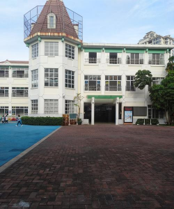 南投县私立五育高级中学户外活动场地