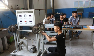 咸阳市礼泉县职业教育中心户外活动场地