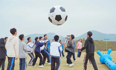 苍南县金乡职业学校户外活动场地