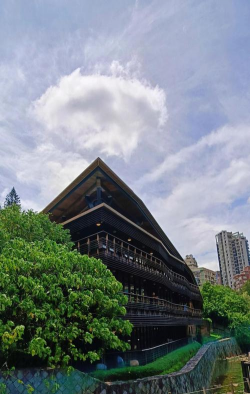新北市立尖山国中户外活动场地