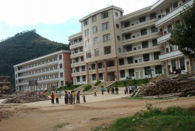 马街初级中学户外活动场地