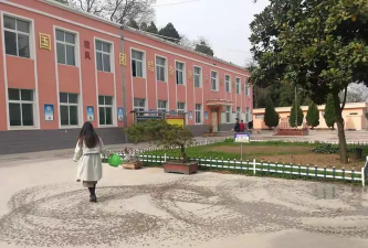 成县广化初中户外活动场地