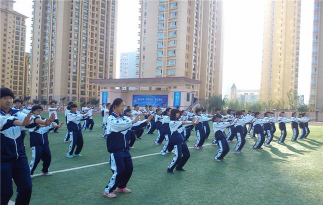 兰州交大东方中学户外活动场地