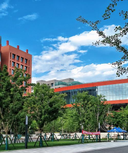 郑州城建职业学院户外活动场地