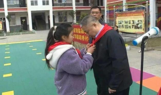 临颍县技工学校户外活动场地