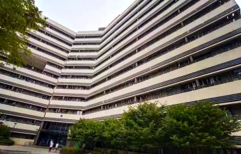 江西航空乘务学校户外活动场地