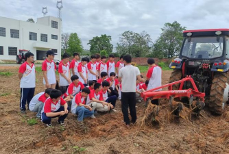 太和县农机技术学校户外活动场地
