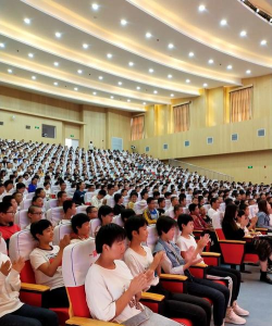 昭阳区第五中学户外活动场地