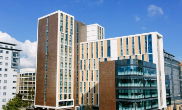 伯恩茅斯大学户外活动场地