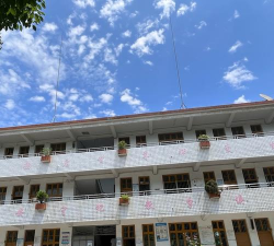 玉溪市私立族旺学校户外活动场地