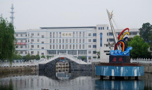武汉市新洲区高级职业中学