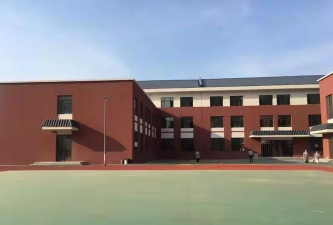 吉林市轻工业技术学校户外活动场地