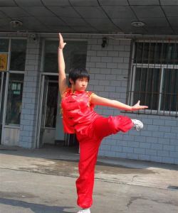 乌鲁木齐市精武学校户外活动场地