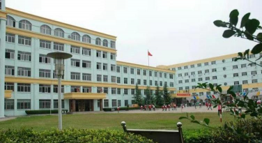 山东省济宁卫生学校户外活动场地
