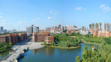河北金融学院户外活动场地