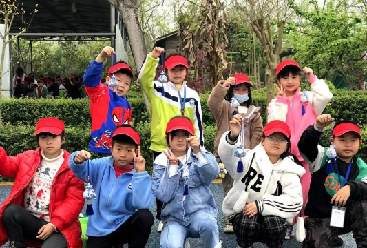 富顺县狮市初级中学