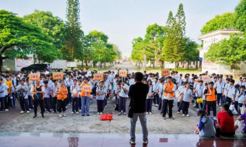 东澳初级中学户外活动场地