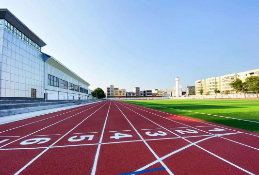 宾阳县体育学校户外活动场地