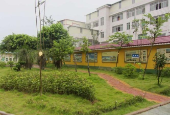 横县云表镇第二初级中学户外活动场地