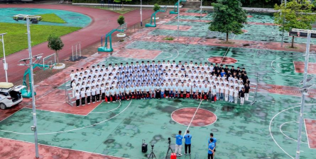 柳江县土博中学户外活动场地