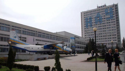 乌法国立航空技术大学户外活动场地