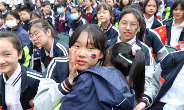 简阳市阳安中学户外活动场地