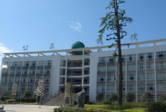 西充中学户外活动场地