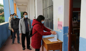 武鸣外国语学校户外活动场地