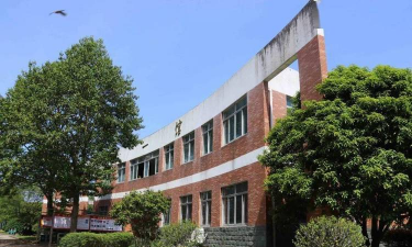 上林县澄江中学户外活动场地