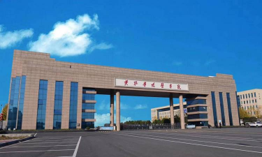 黄淮学院户外活动场地