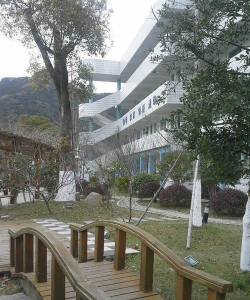 松门镇中学户外活动场地