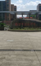 浙江省海宁市高级中学户外活动场地