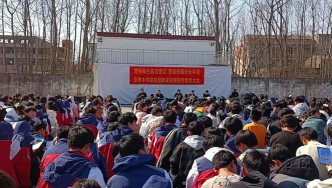 临泉县张集中学户外活动场地