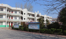 临泉县陶老乡利民中学户外活动场地