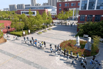 大丰市小海中学户外活动场地