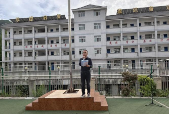冷水中学户外活动场地