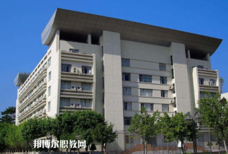 凉山民族师范学校户外活动场地