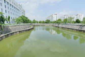 广西师范学院师园学院户外活动场地