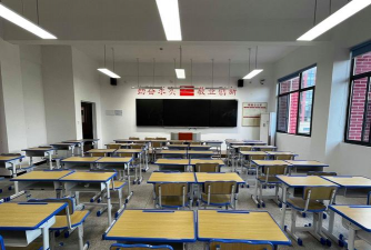 益阳乐康护理职业技术学校户外活动场地