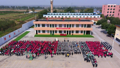刘家集乡普通初级中学户外活动场地