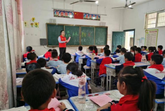 都昌县第四中学户外活动场地