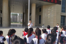 周口市开发区第九初级中学阅读区