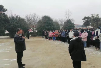 西华县大王庄乡中学阅读区