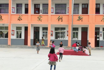 西华县东夏镇第二初级中学阅读区