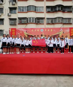 沈丘县槐店回族镇回民中学阅读区