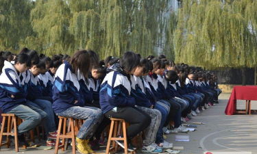 盂县职业中学校阅读区