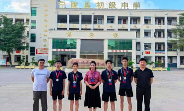 宁陵县第二初级中学阅读区