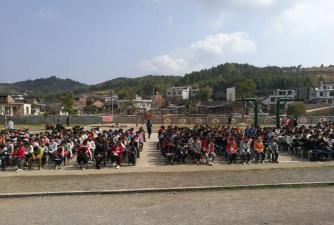 武汉市江夏区安山中学阅读区