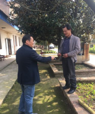 牛鼻滩镇中学阅读区